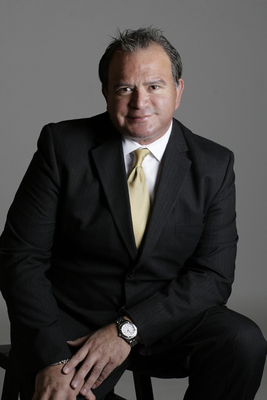 Image of Luis Benavides, Associate