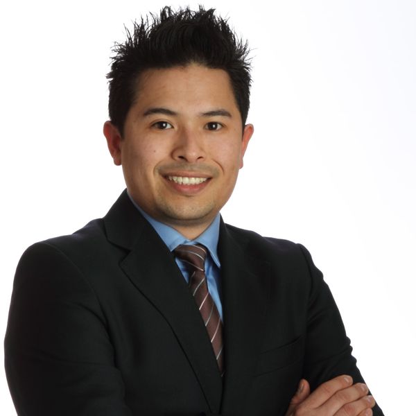 Wai Yeung, Associate