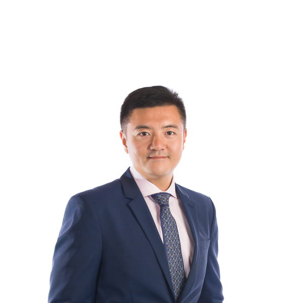 Pei Sun, Associate