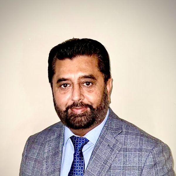Tejwant Brar, Associate