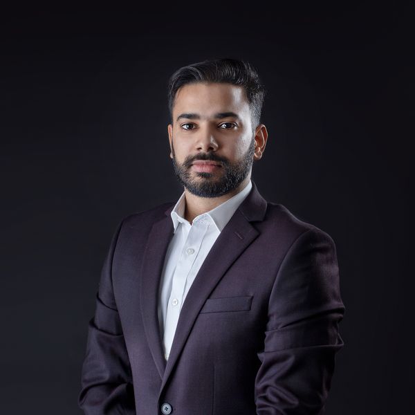 Gurpreet Doad, Associate