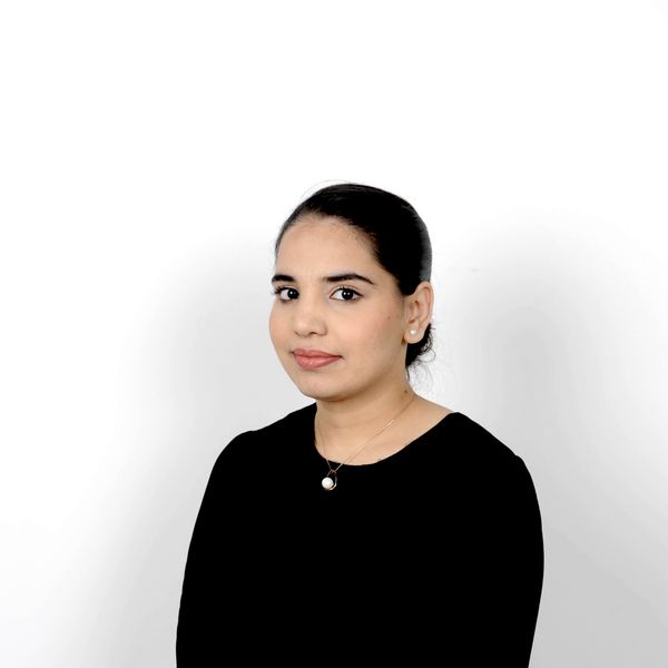 Manmeet Bath, Associate