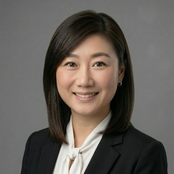 Sun Yen, Associate