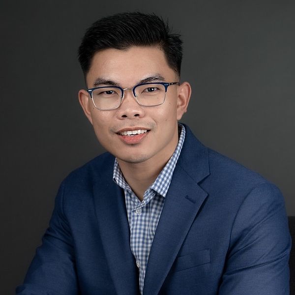 Kurt Tovillo, Associate