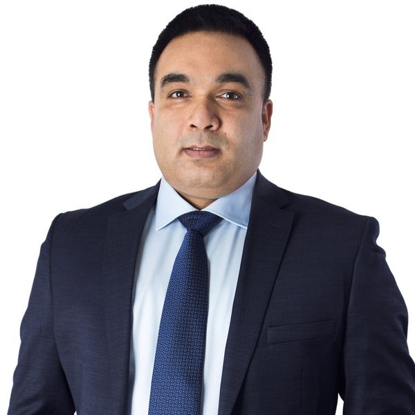 Aman Chohan, Associate