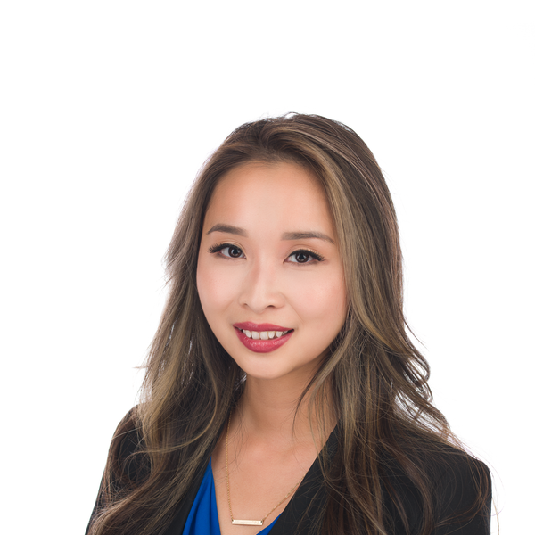 Jenny Chi, Associate