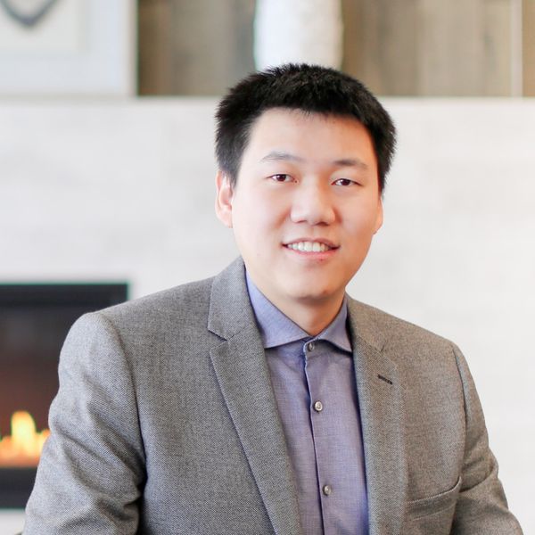 Ke Wang, Associate